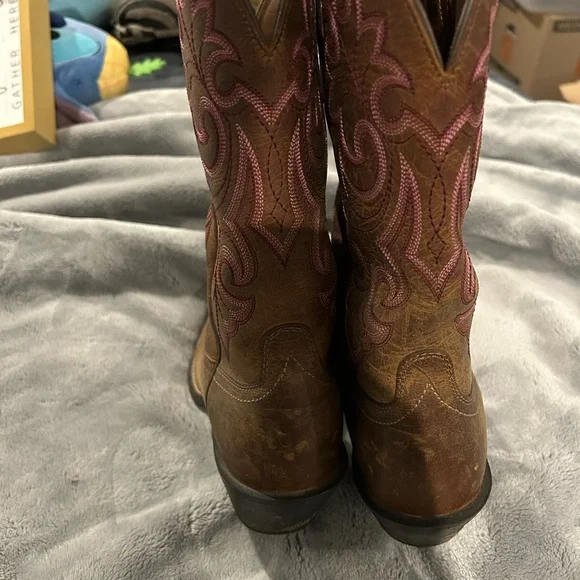 Ariat Brown Leather Boots - Picture 4 of 6